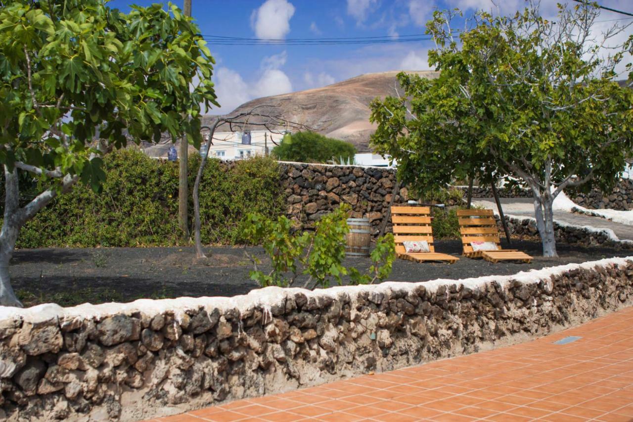 Casa Mi Tio Perico Guest House Mala Exterior photo