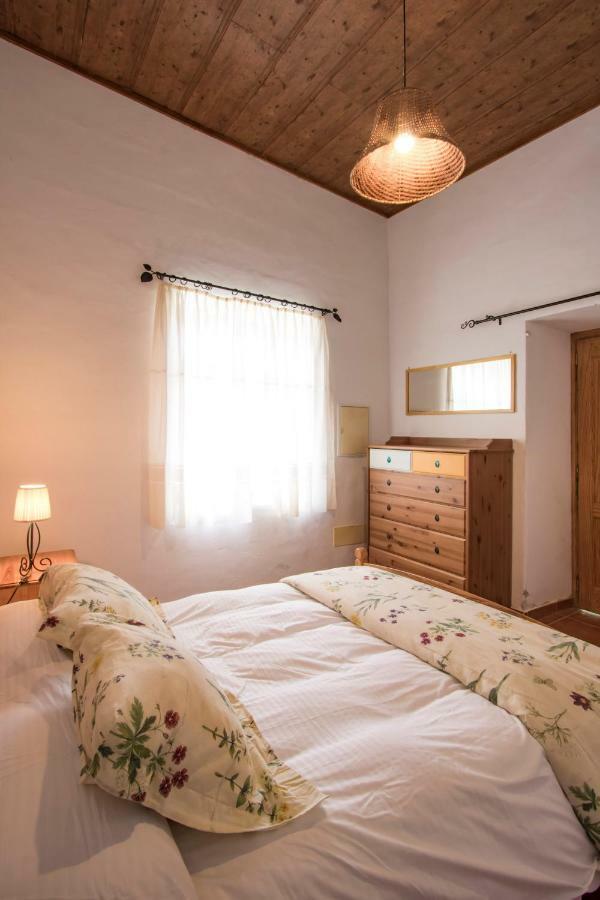 Casa Mi Tio Perico Guest House Mala Exterior photo